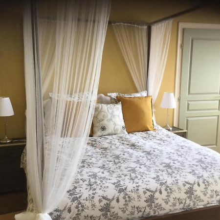 Maison Delmas Bed and Breakfast Puy-lʼÉvêque Εξωτερικό φωτογραφία