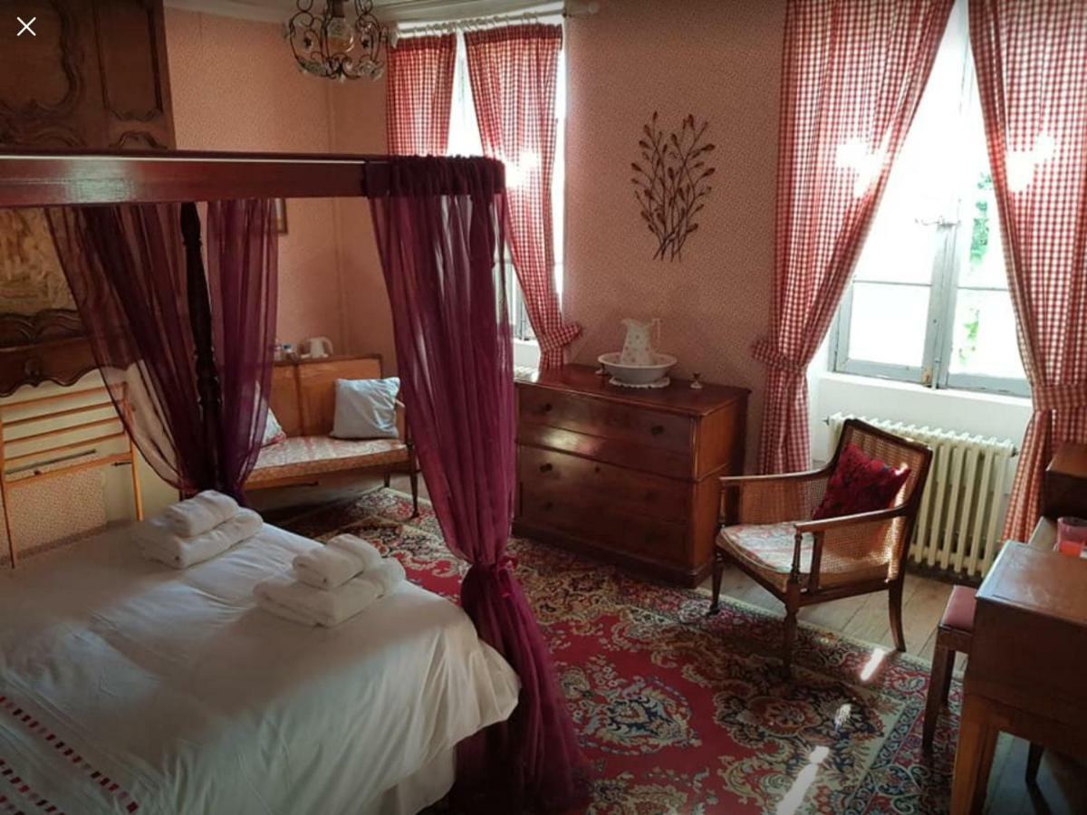 Maison Delmas Bed and Breakfast Puy-lʼÉvêque Εξωτερικό φωτογραφία